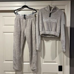 NWT Lounge Brand Teddy Sweat Set Medium
